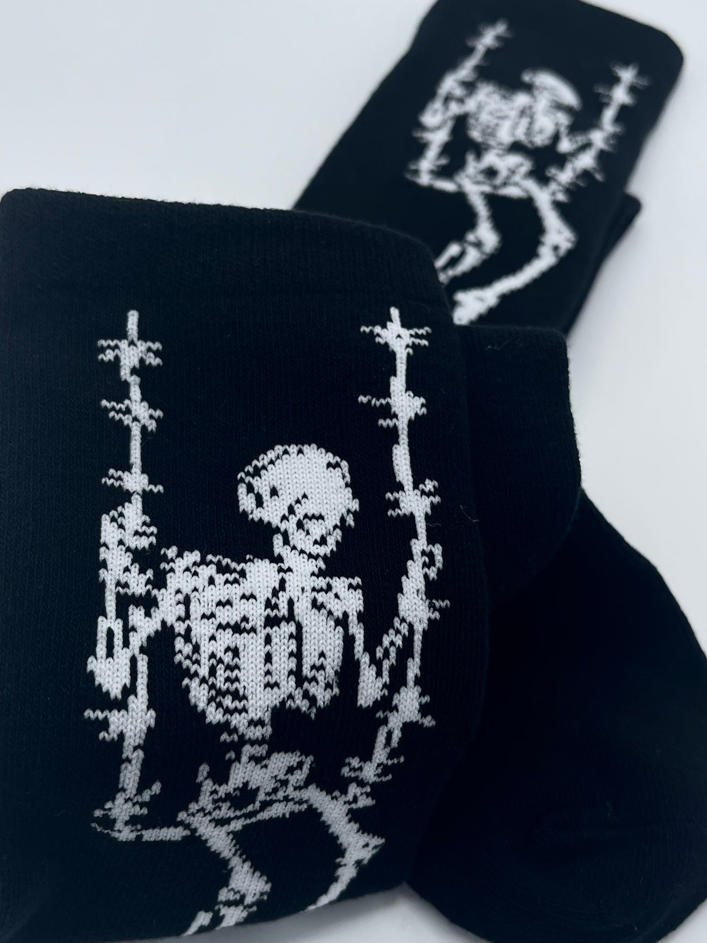 HORRORKID OVERKNEES